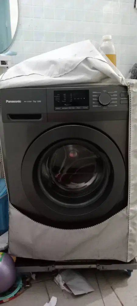 Jual mesin cuci merk Panasonic NA-127XB1 1 tahun jarang sekali di pake