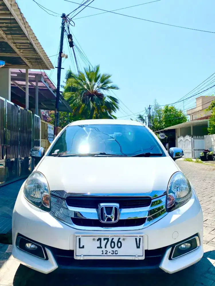 Honda Mobilio PRESTIGE CVT Matic.