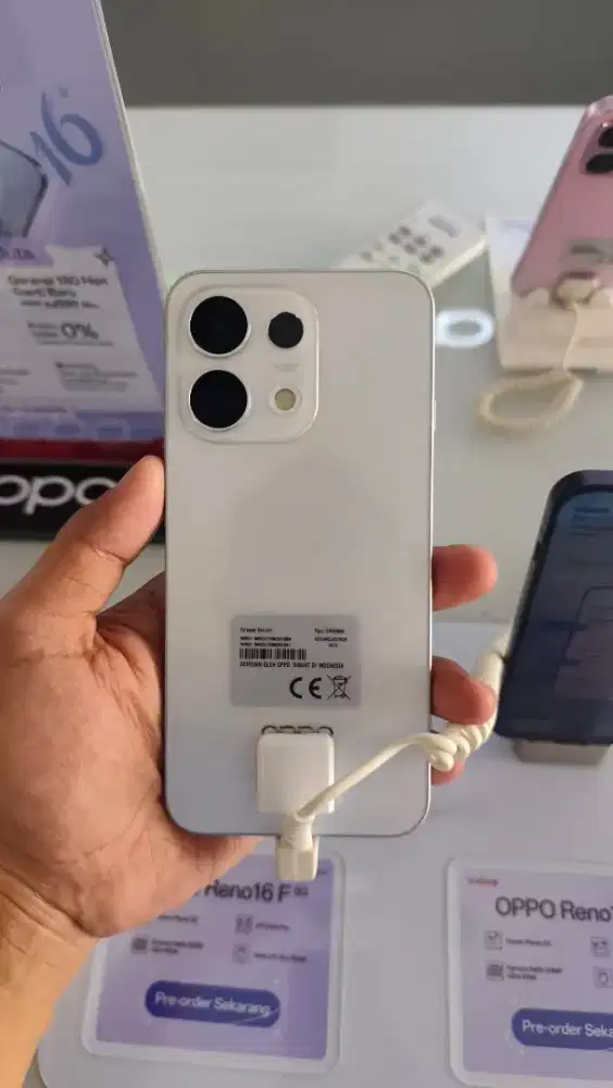 Oppo Reno 16/ Cicilan bunga ringan dan proses kredit cepat dibantu ACC
