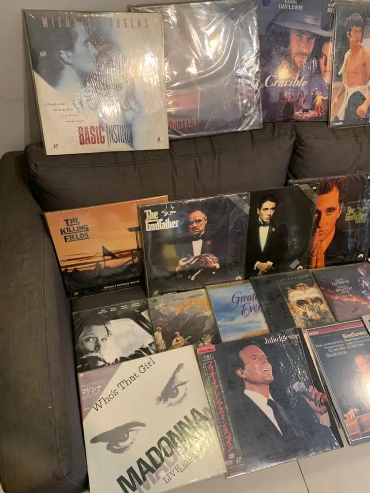 Laser Disc Film Kondisi Mulus