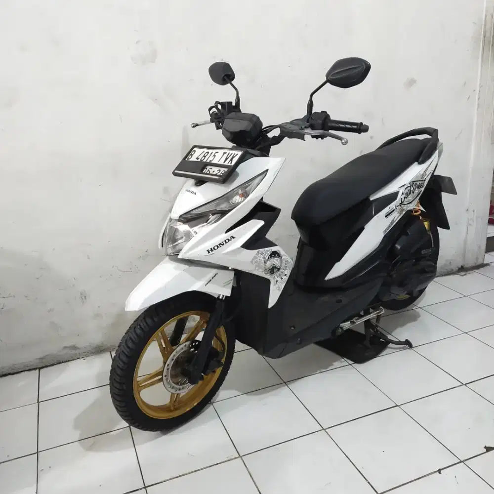 Honda Beat Street 2018 Orisinil Lengkap Bagus