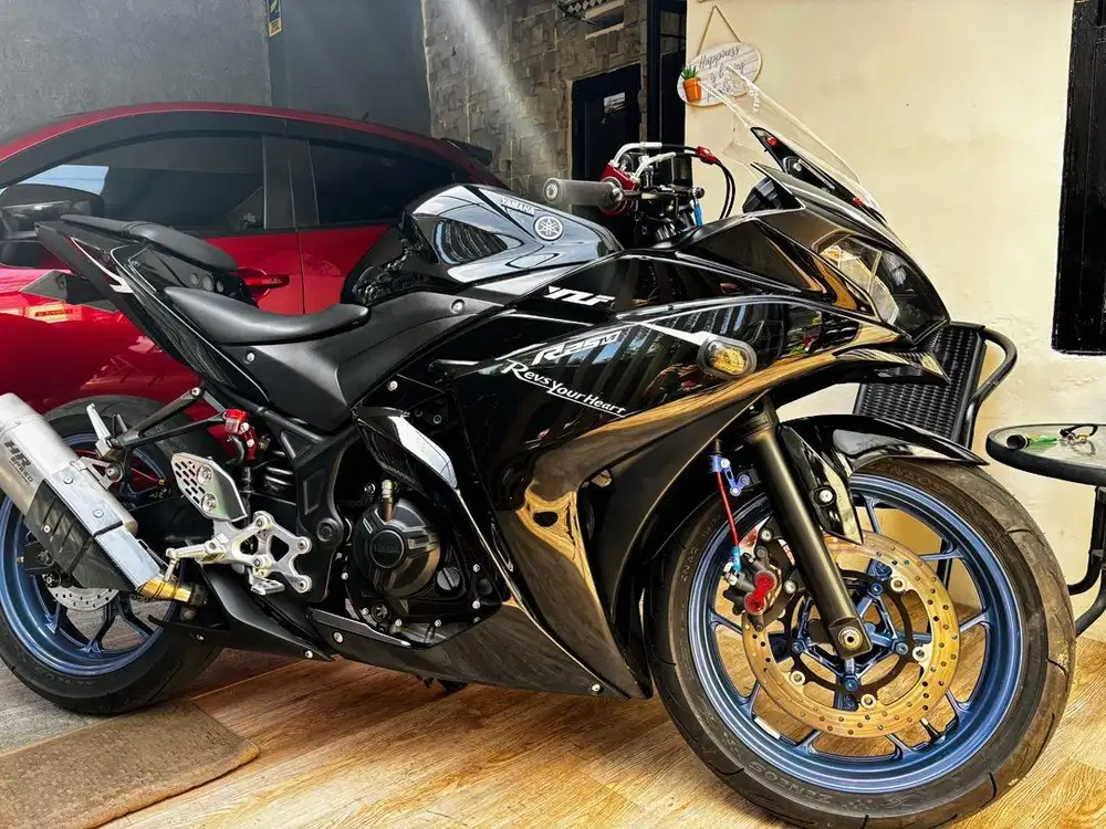 Yamaha R25 2014