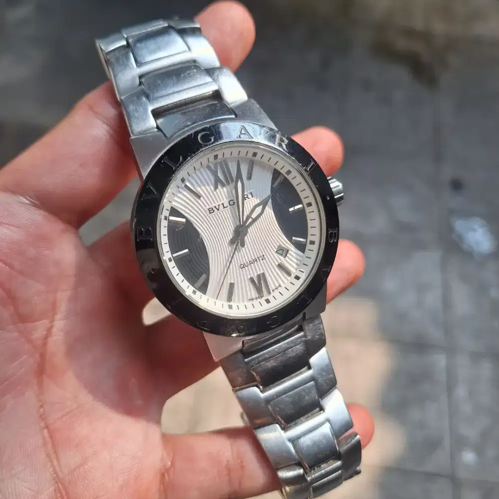 Jam tangan Quartz Bulgari Bvlgari