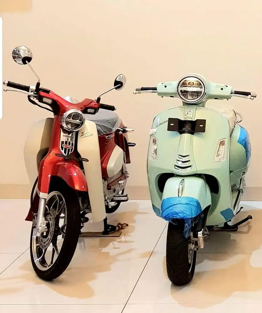 Vespa piaggio GTS 150 classic 2022 km 0