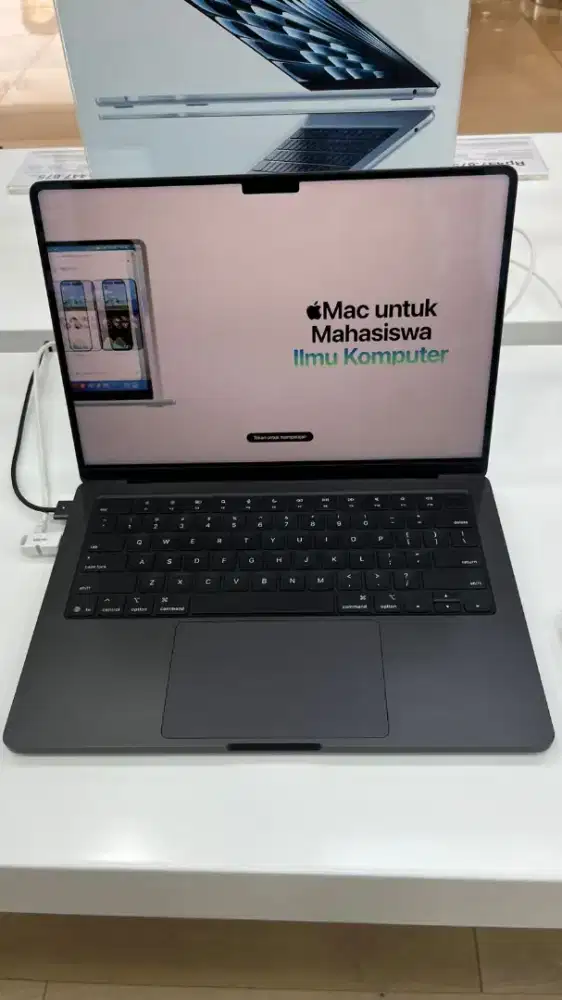 KREDIT MACBOOK PRO