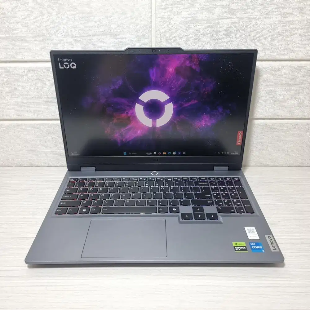 Lenovo LOQ 15IRX9 Core i5-13450HX RAM 16GB SSD 512GB RTX 3050 Garansi