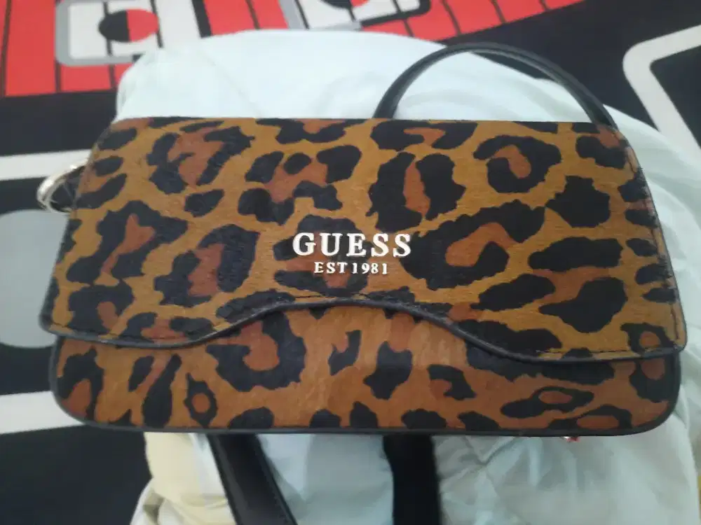 GUESS Original Leopard Shoulder Bag