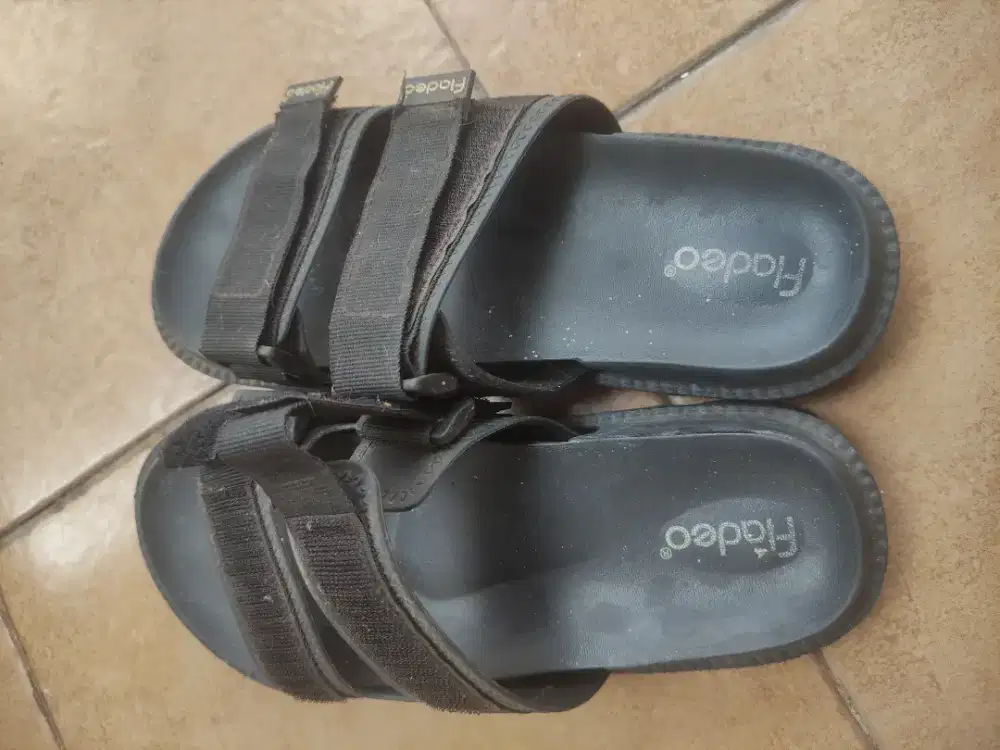 SEPATU SANDAL BEKAS WANITA MURAH