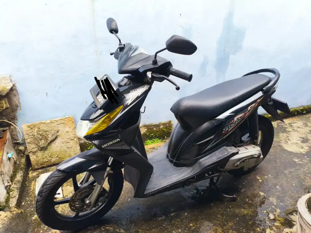 HONDA BEAT KARBU TAHUN 2009 TERAWAT