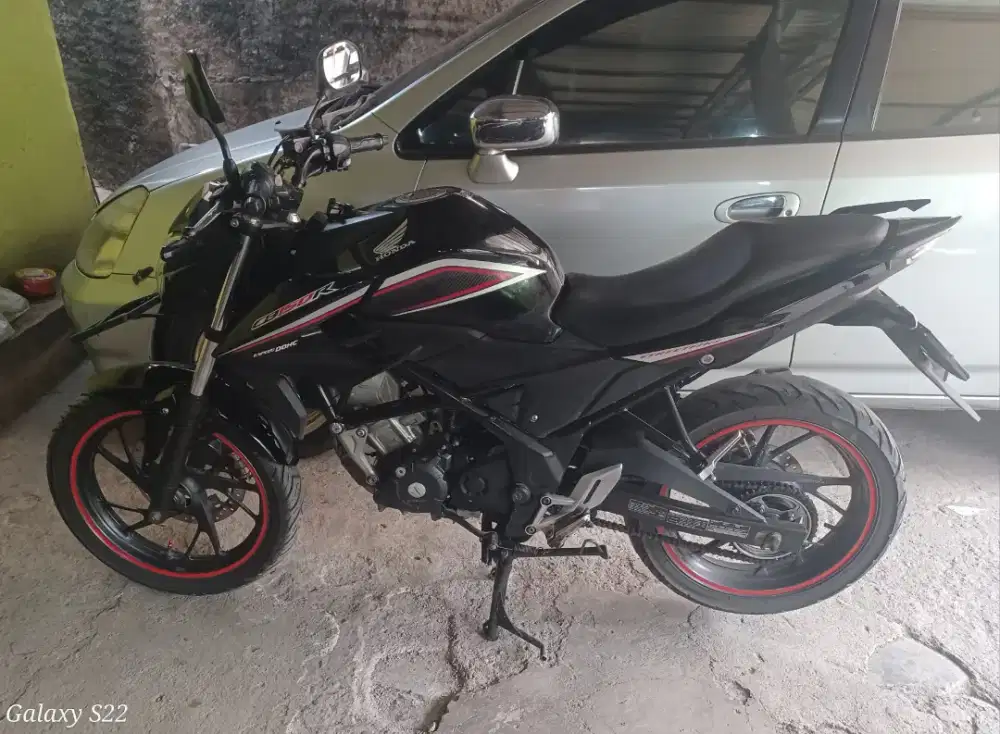 Cb150r led tahun 2015