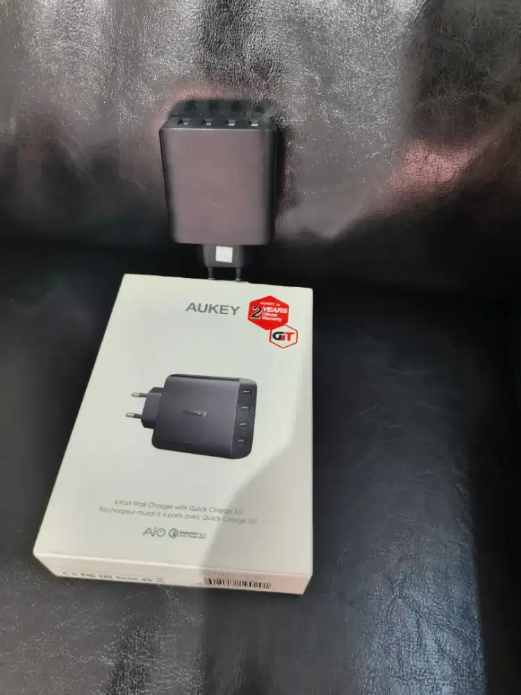 Charger Aukey 4 Port Fast charging QC 3.0 PD 45 watt