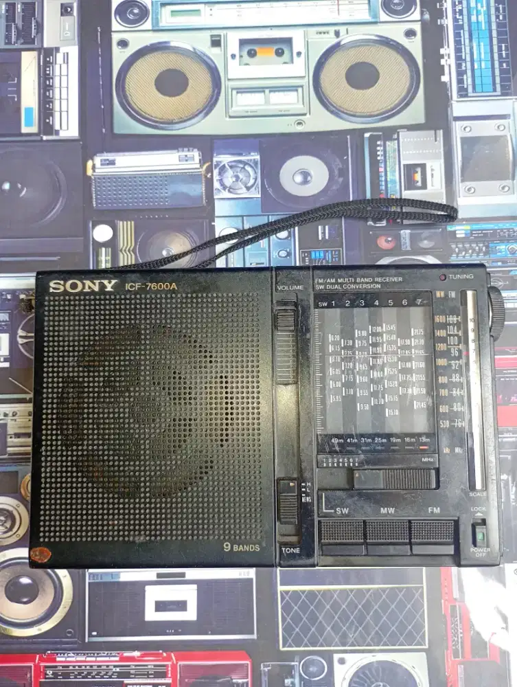 Radio jadul Sony icf-7600A