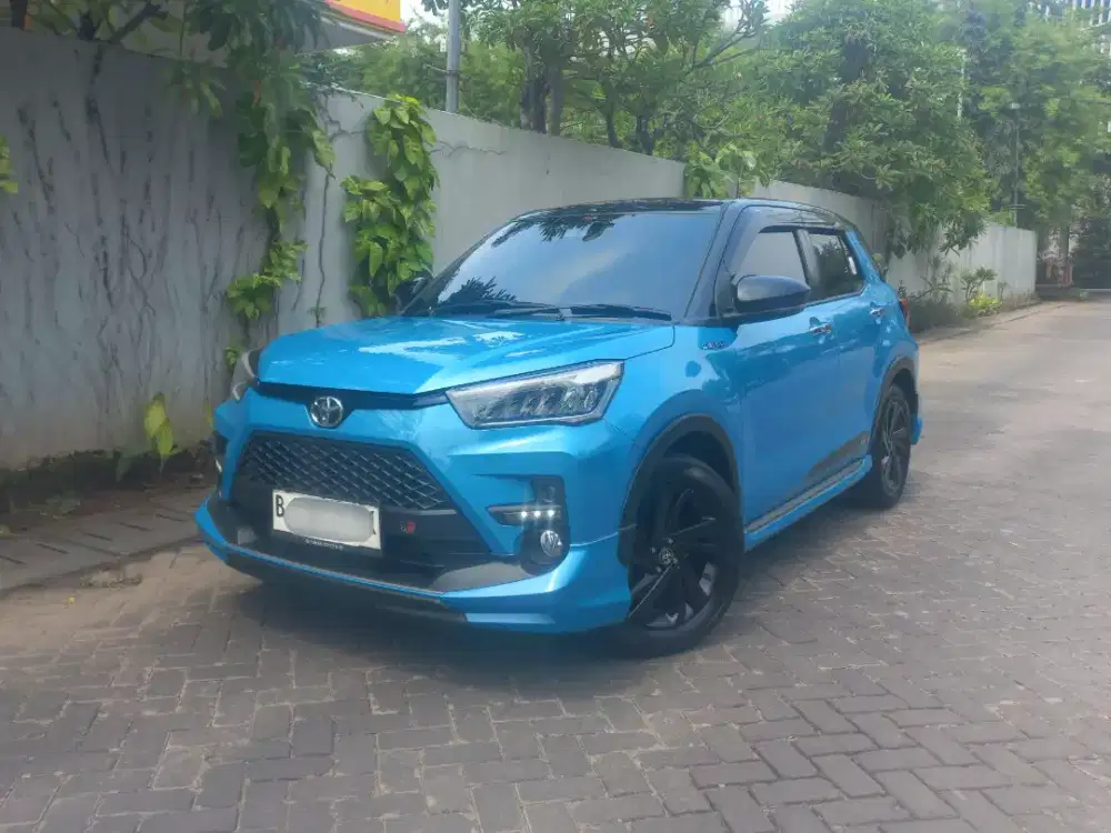 ANTIK ORISINIL | TOYOTA RAIZE GR TSS TWO TONE 2023 PAKAI 2024
