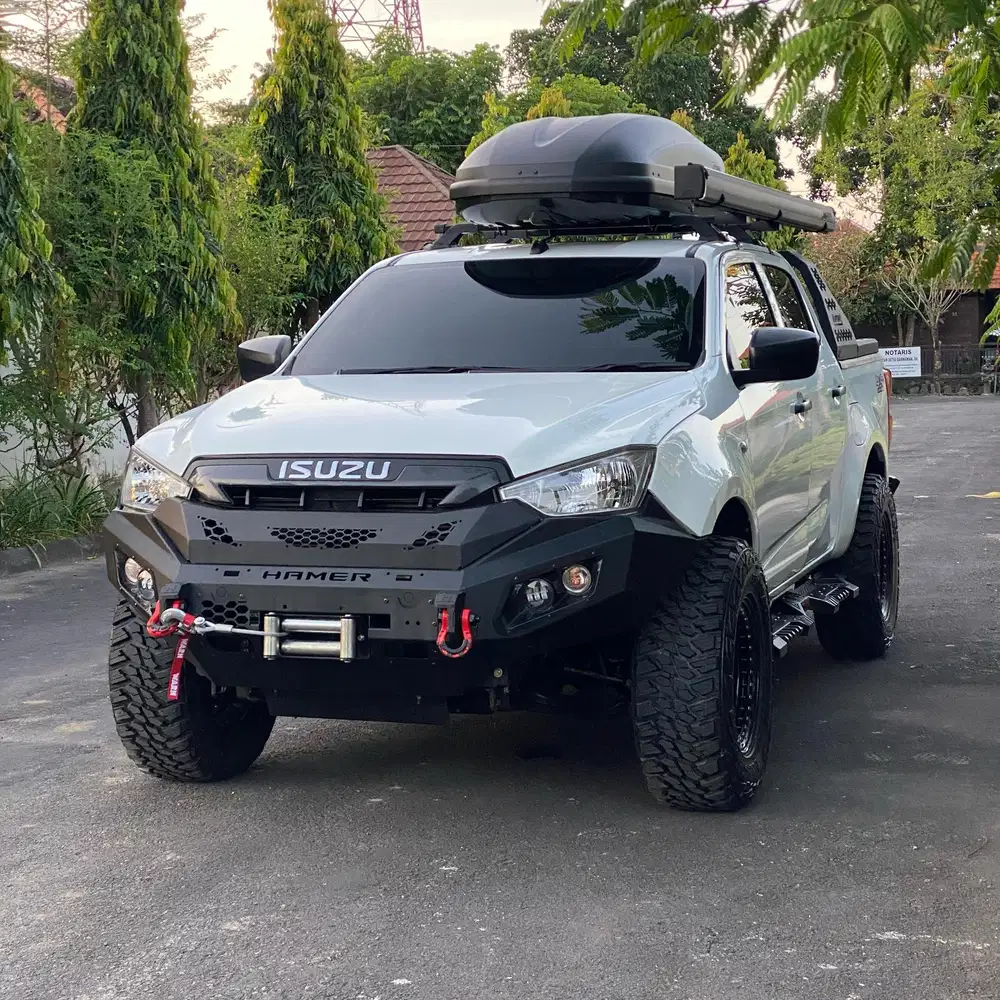 Isuzu D Max dCab 1.9 MT - 2022