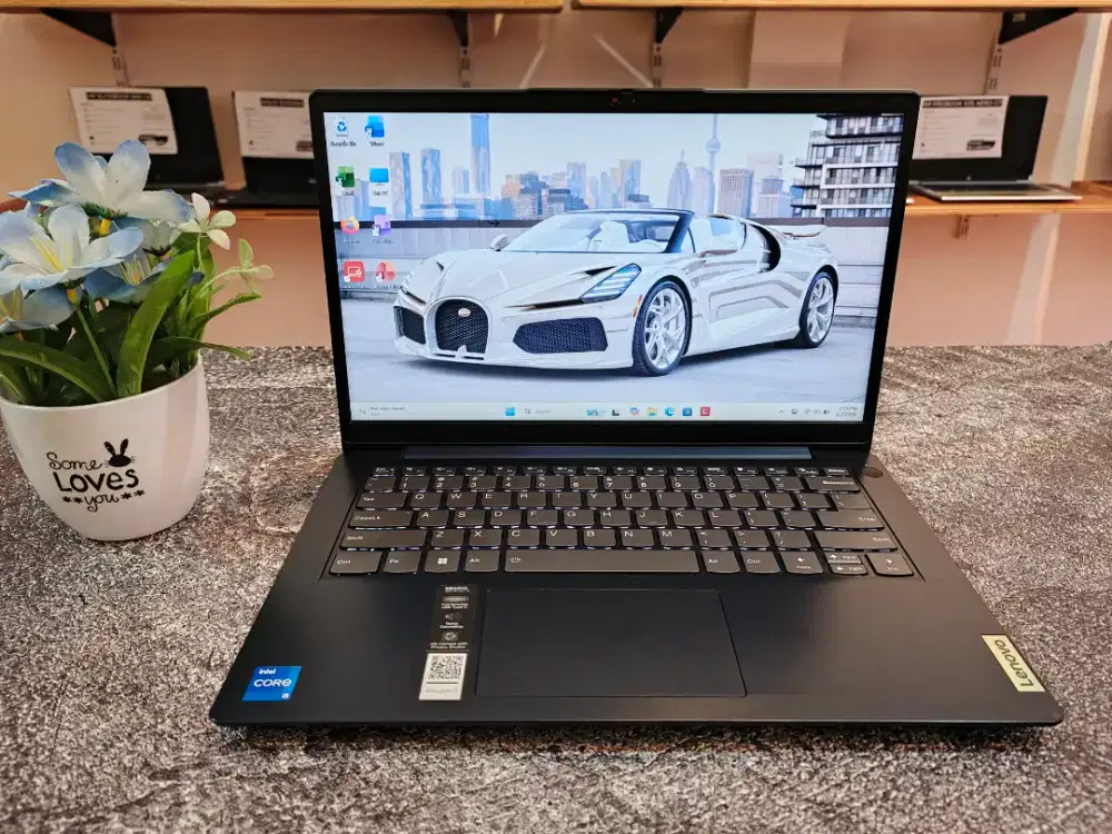 BU! Laptop Bekas Siap Pakai! Lenovo Ideapad Slim 3 14IAU7 RAM 8 GB