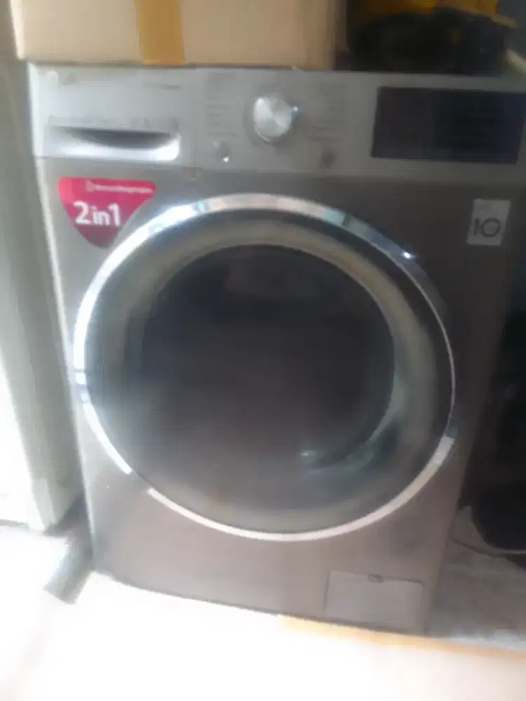 Dijual mesin cuci LG