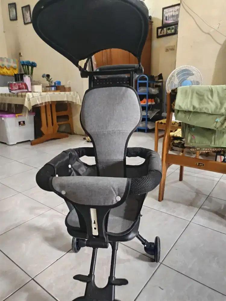 Stroller untuk jalan-jalan