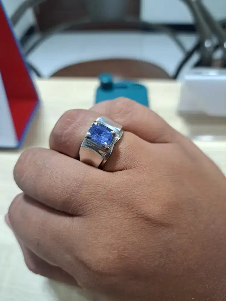 Cincin perak 925 silver lawasan blue kyanite serti safir ruby zamrud