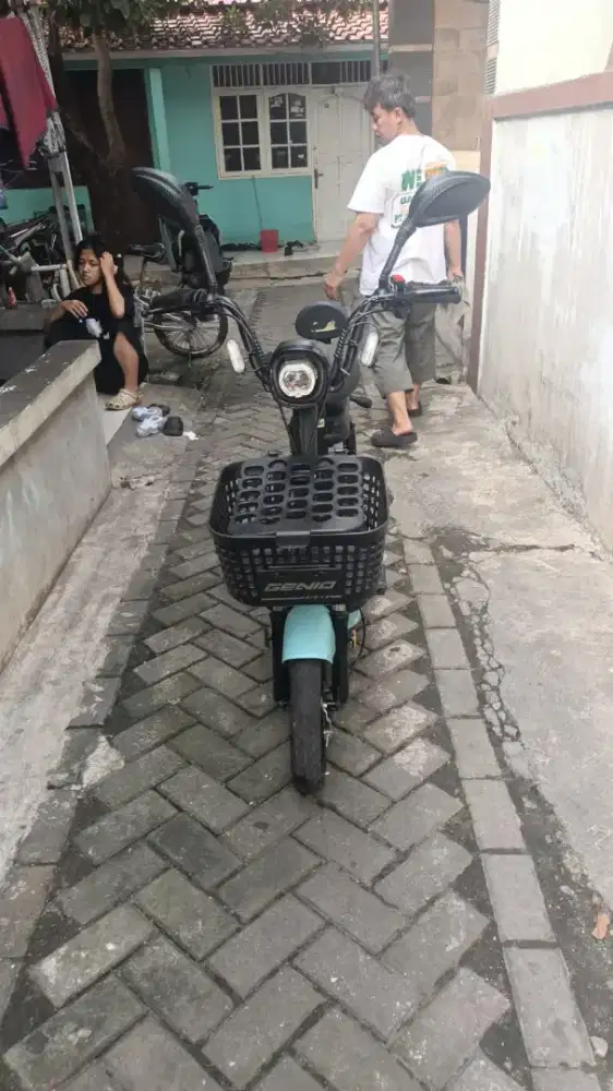 dijual cepat sepedah listrik