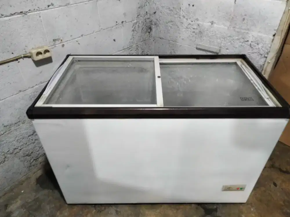 FREZER KACA 290LITER ( RSA )