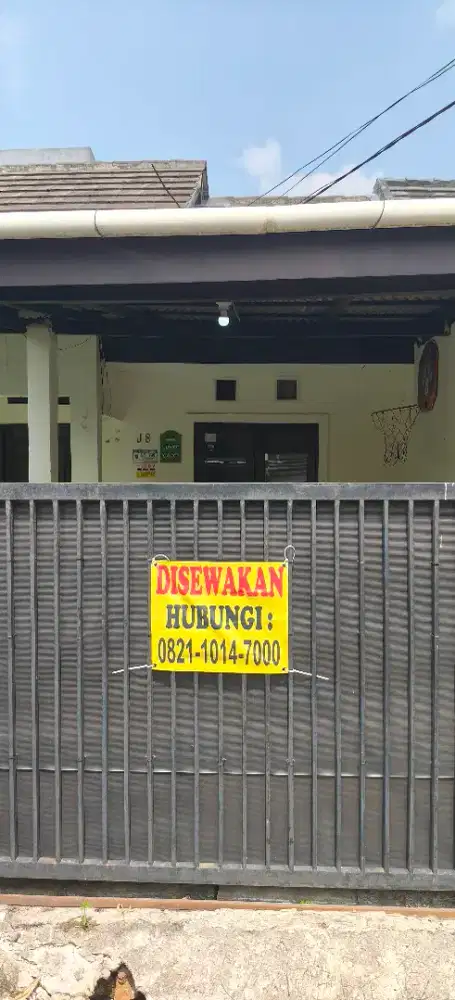 DISEWAKAN RUMAH SAWANGAN REGENCY
