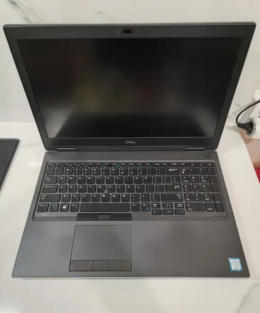 Dell Precision 7540 Intel Xeon RTX3000 RAM64Gb