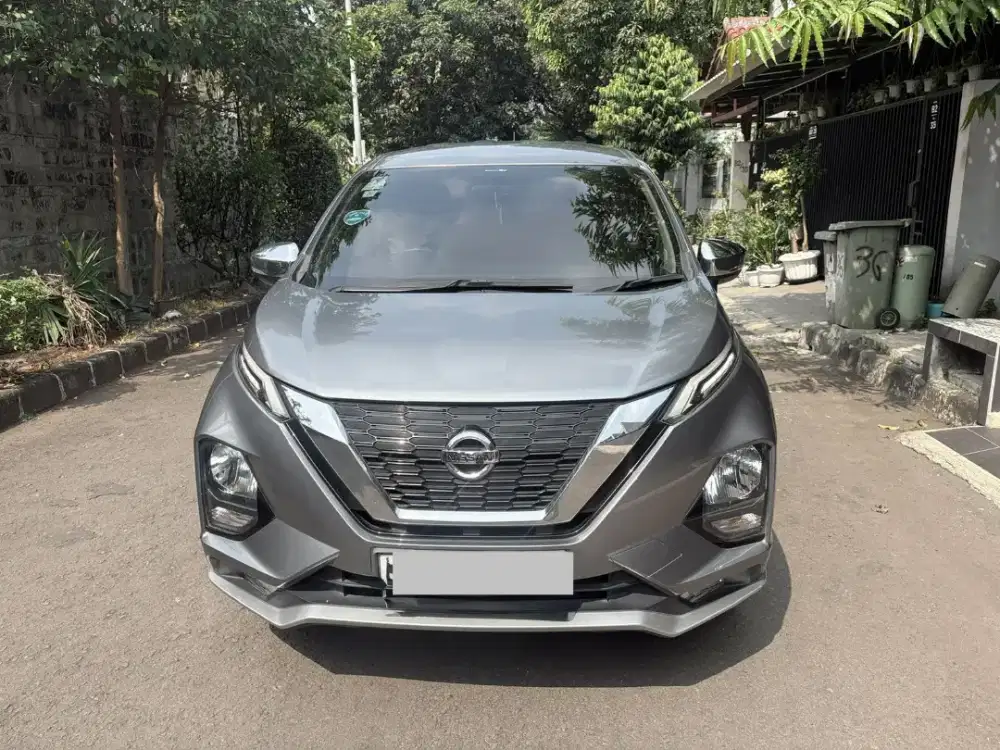 Nissan Livina VL 2019 - tipe tertinggi, terawat, tangan pertama