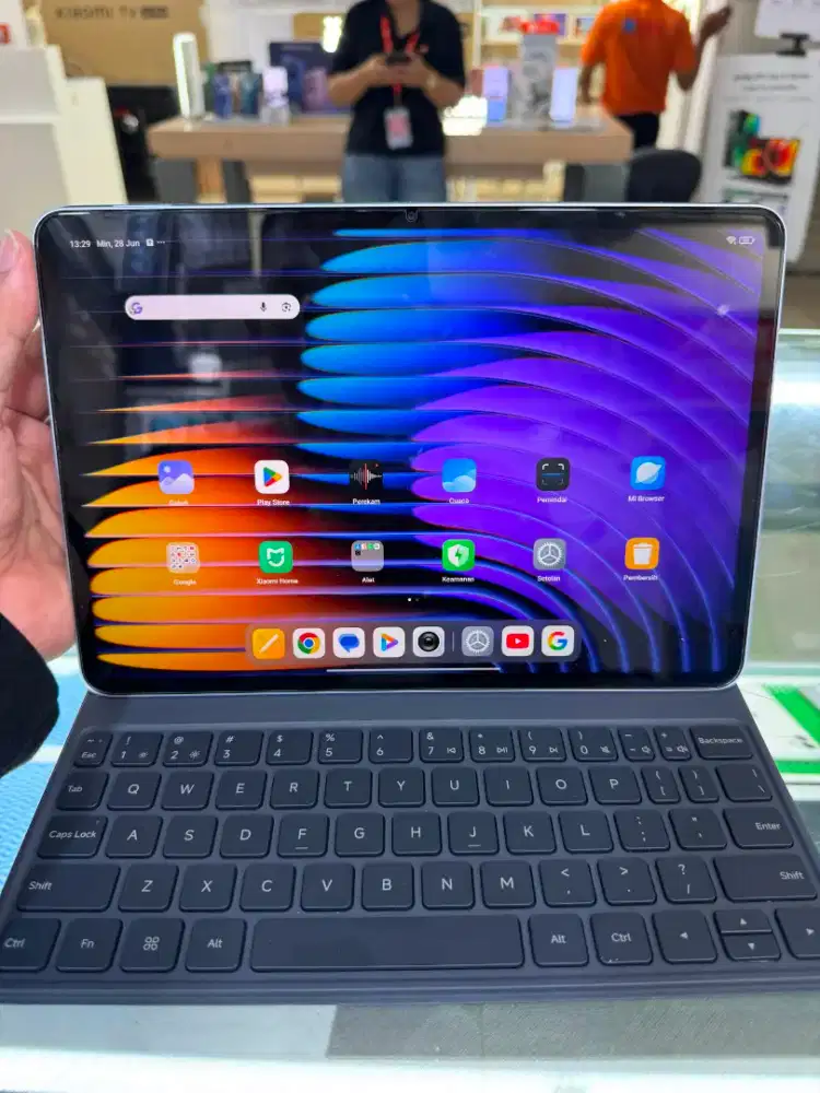 Jual xiaomi Pad 7 pro 12/512 GB Tab + charger aja