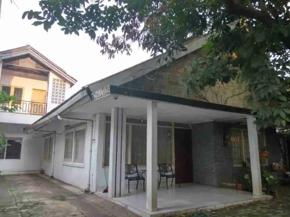 Dijual Rumah 389M² Cocok untuk Usaha Strategis dan Luas di Tebet Dalam Jakarta Selatan