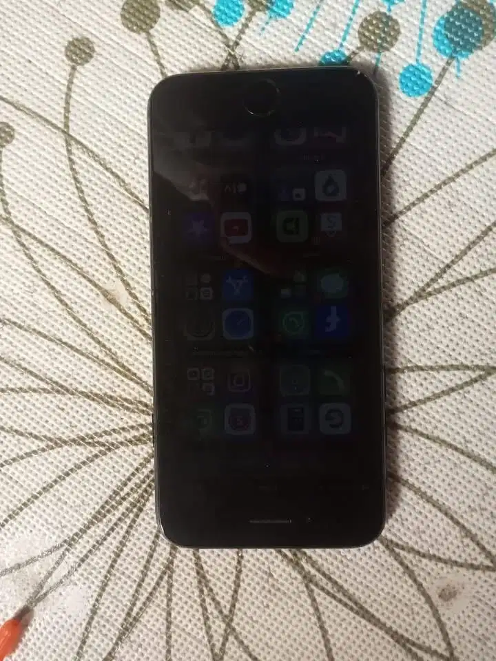 Ip 7 32gb hp only
