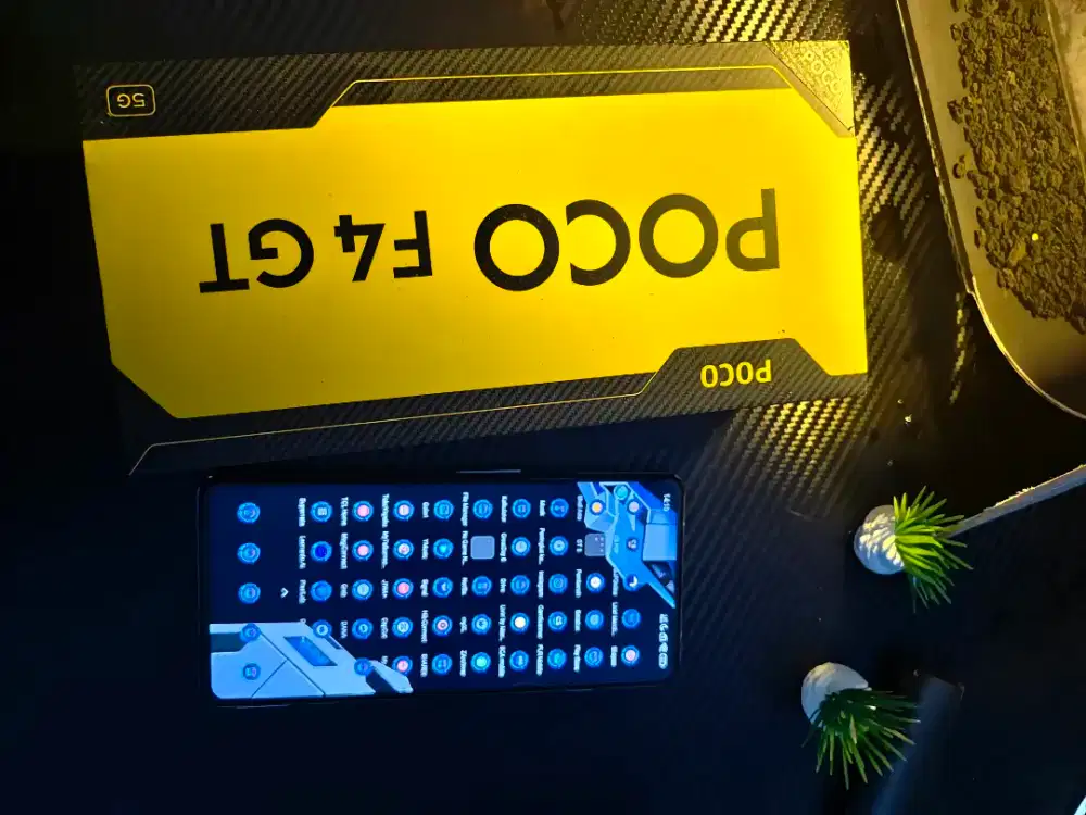 Poco F4 GT 5G (12/256)