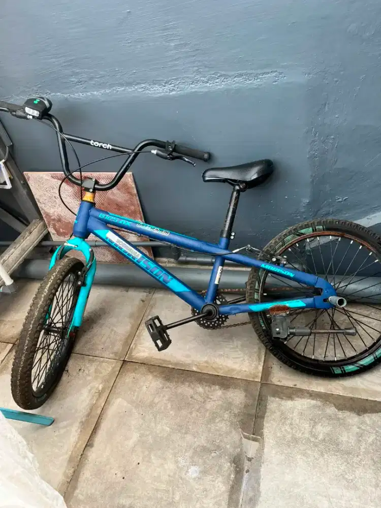 Sepeda bmx bekas