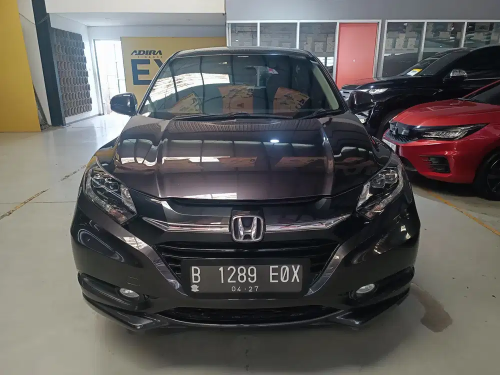 HONDA HR-V 1.8 PRESTIGE AT 2017 - LOW KM & SUPER MULUS