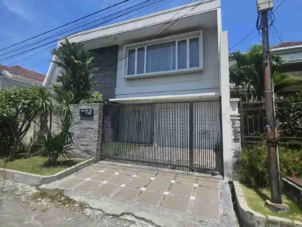 Dijual via lelang rumah 2 lantai gebang putih sukolilo Surabaya