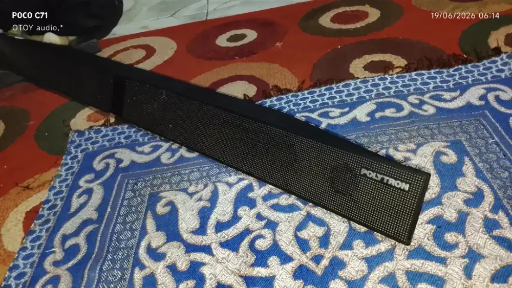 Spker pasif model Soundbar Polytron