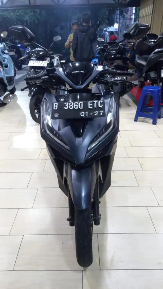 VARIO 125 CBS ISS 2021. CASH / KREDIT DP PROMO 1.5 JT. CASH NEGO.
