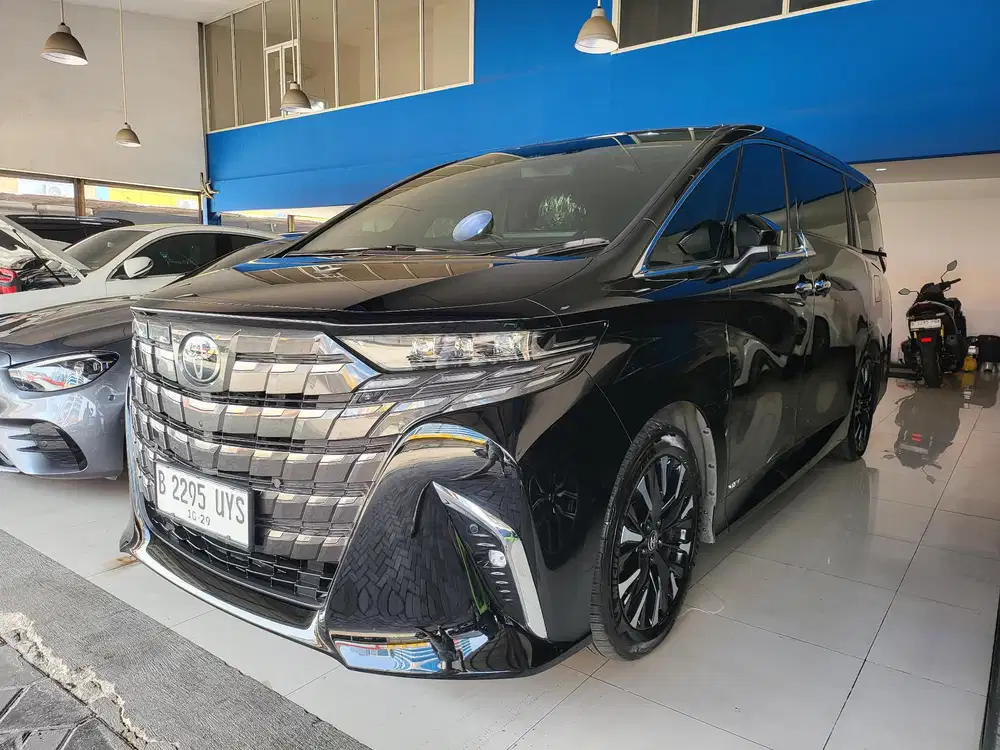 Antik KM 8Rb Alphard Hybrid NIK 2024