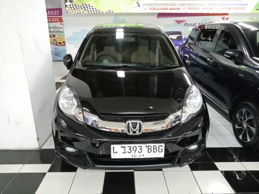 HONDA MOBILIO E AT 2014 HITAM MUTIARA