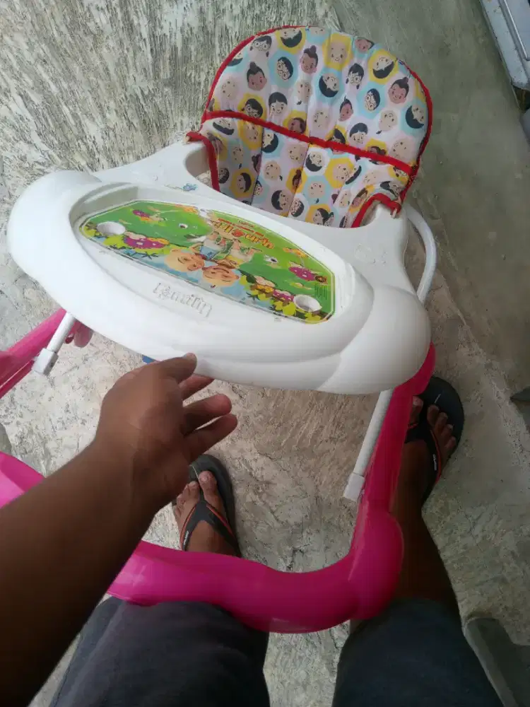 Dijual baby Walker pak ditoarbisusilo hubungi kami
