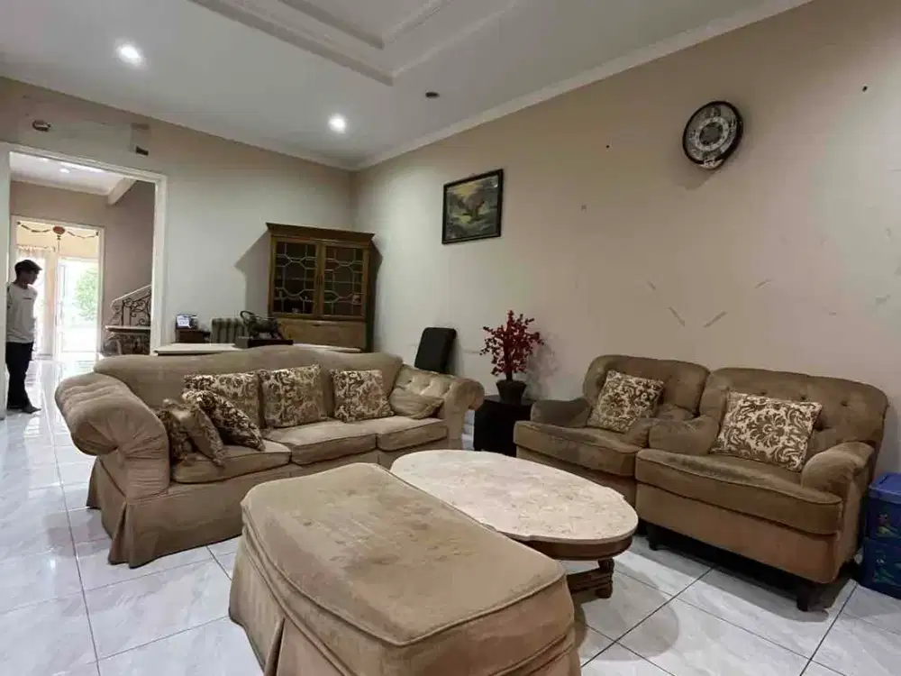 Disewakan cepat rumah di walet pik semi furnish