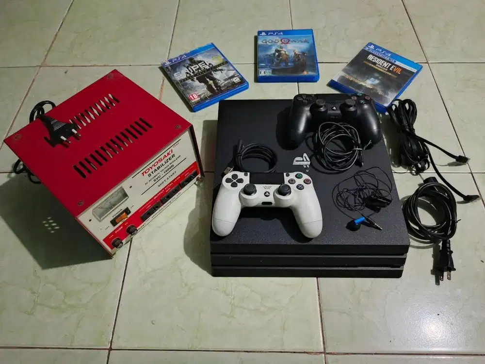 PS4 Pro 1TB ori plus 2 stik ori