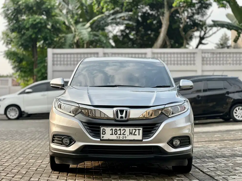 HONDA HR-V 1.5 E CVT 2019 - LOW KM & SIAP PAKAI