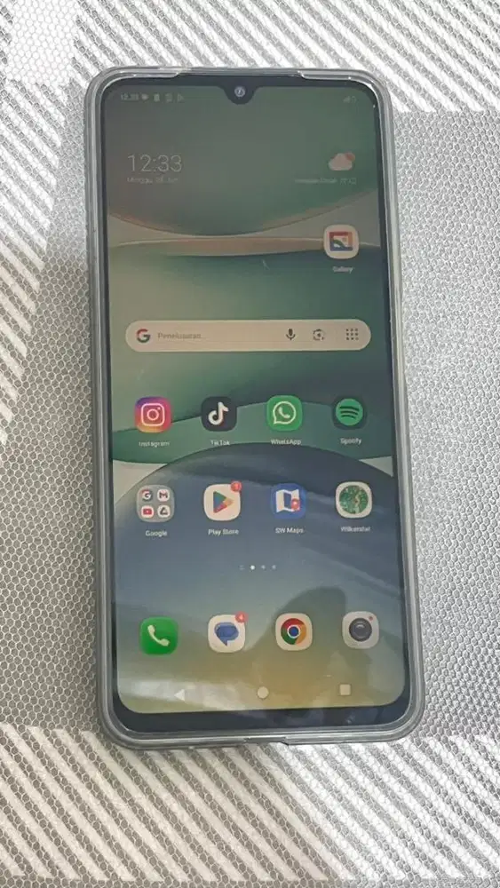 Xiaomi Redmi warna hitam box lengkap no minus