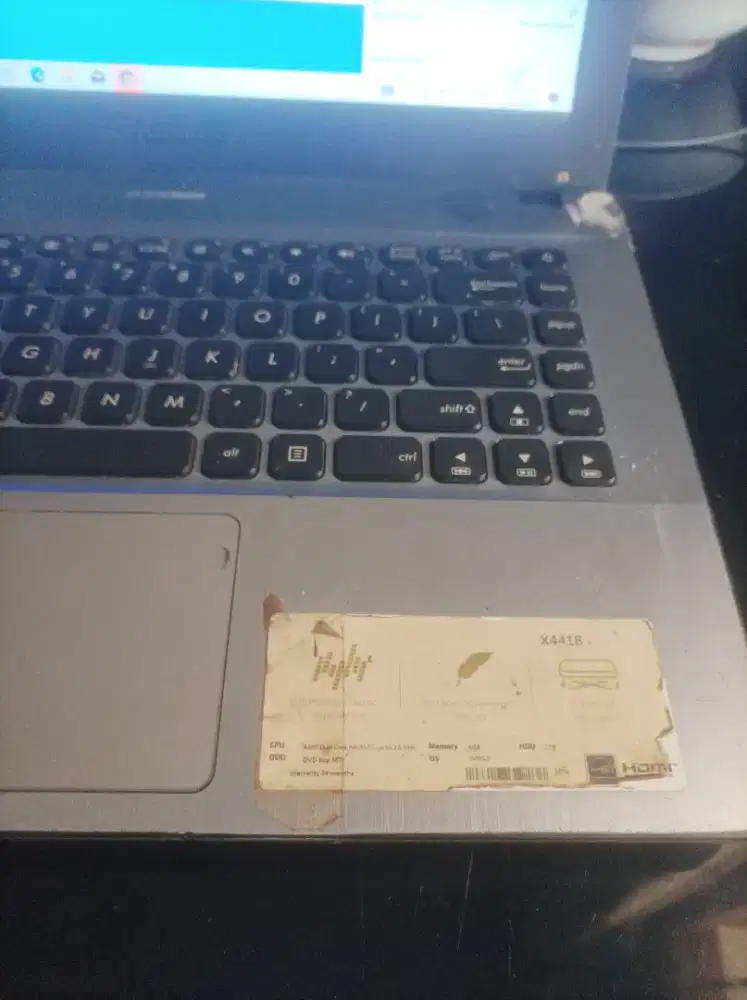 Laptop Asus x441b