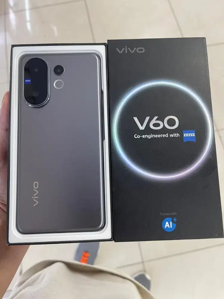 Vivo V60 5G ram 8/256