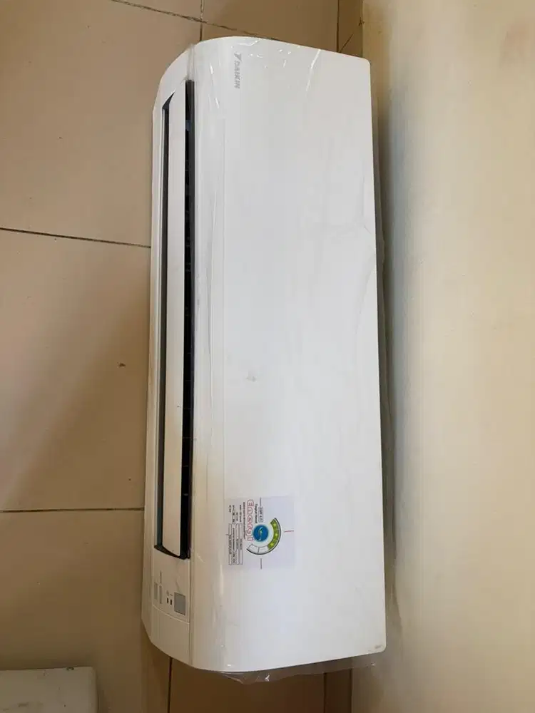 Ac daikin 1/2 pk bekas