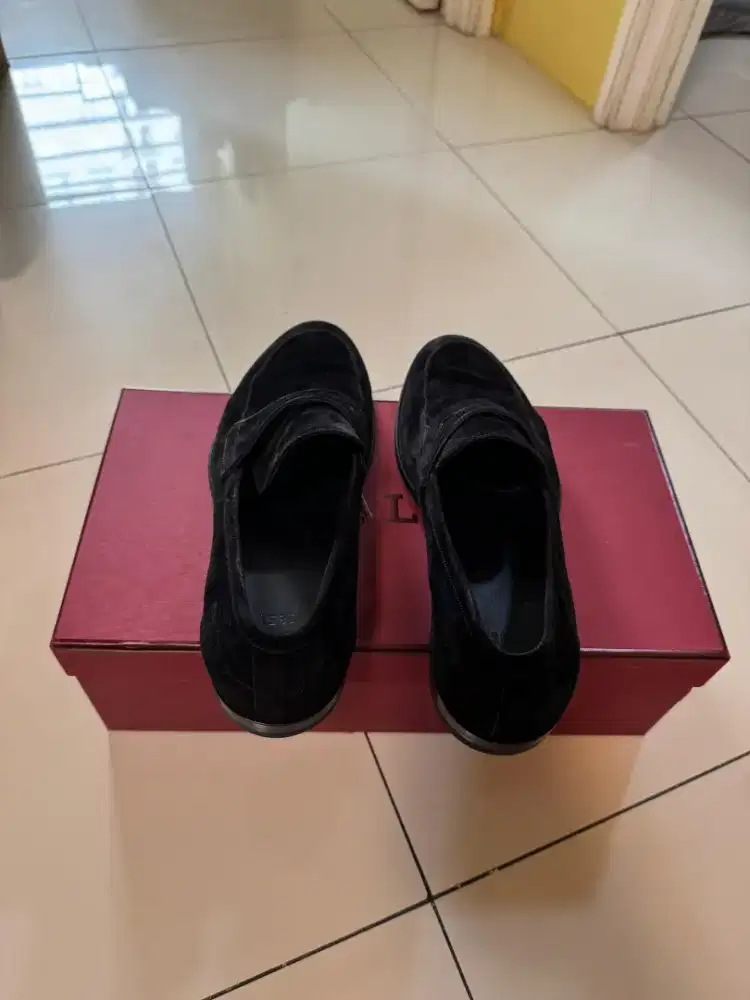 Bally loafers suede