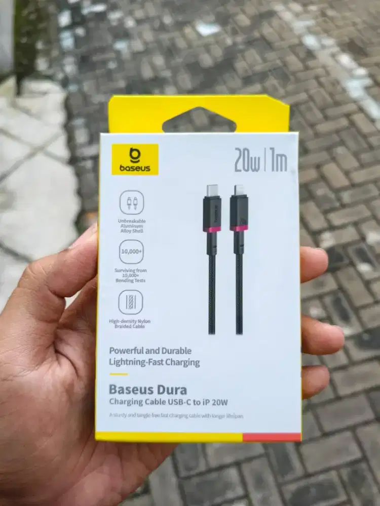 NEW Kabel BASEUS C to Lightning
