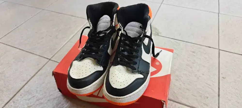 Sepatu air jordan nike vietnam 40