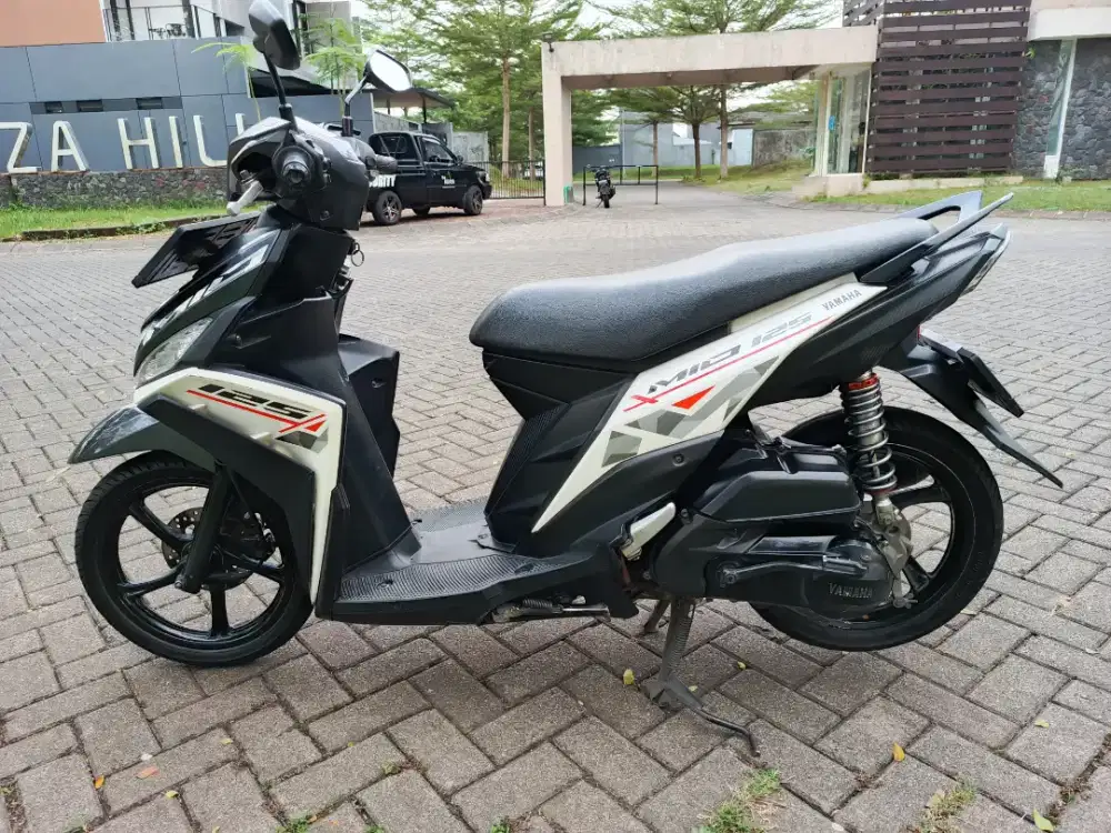 DIJUAL YAMAHA MIO M3 2016